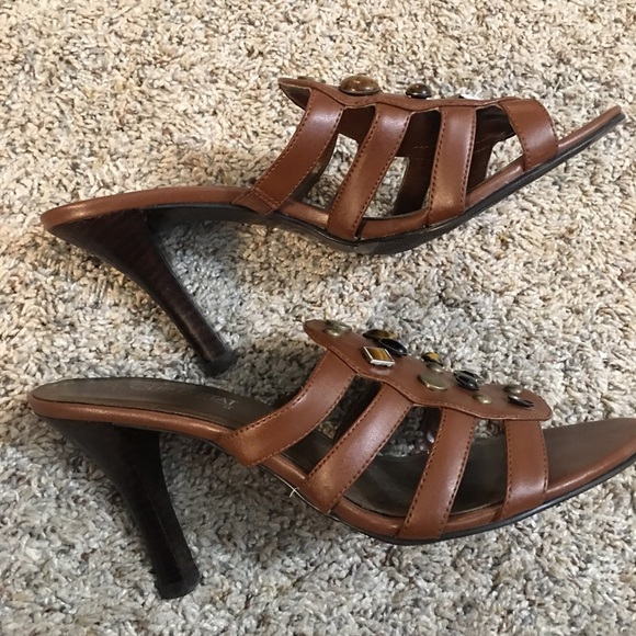 Coup D’Etat Brown Leather Sandals - Picture 4 of 11